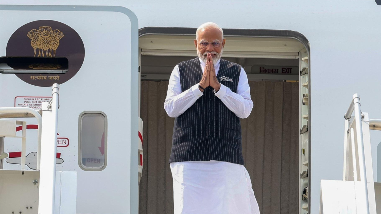 PM Modi In Poland