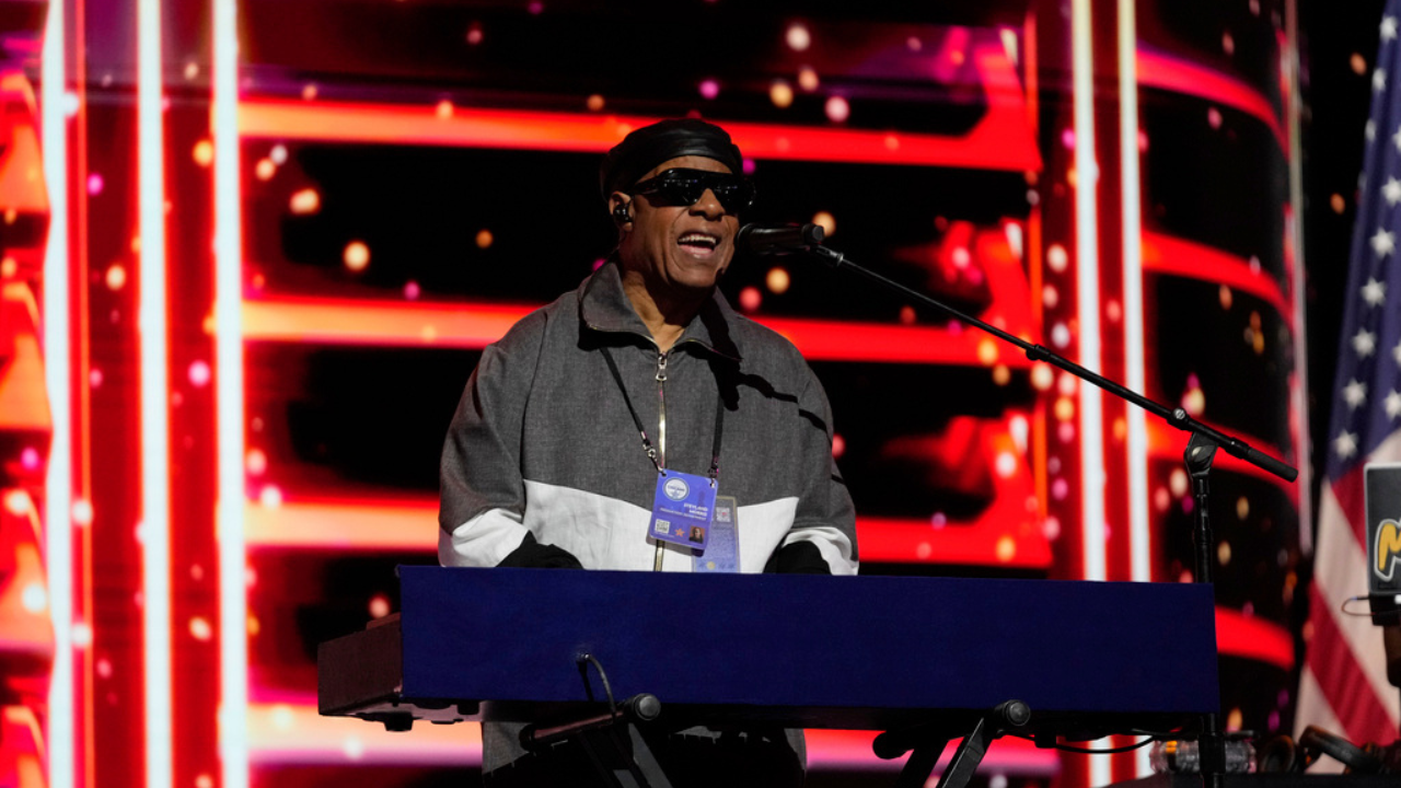 Stevie Wonder - DNC