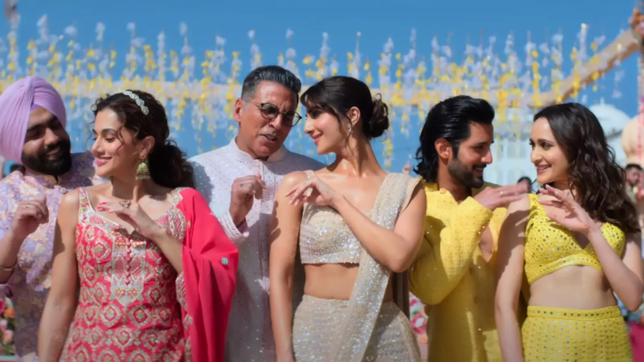 Khel Khel Mein Box Office Collection Day 8: Akshay Kumar Film Struggles To Cross Rs 20 Crore Mark