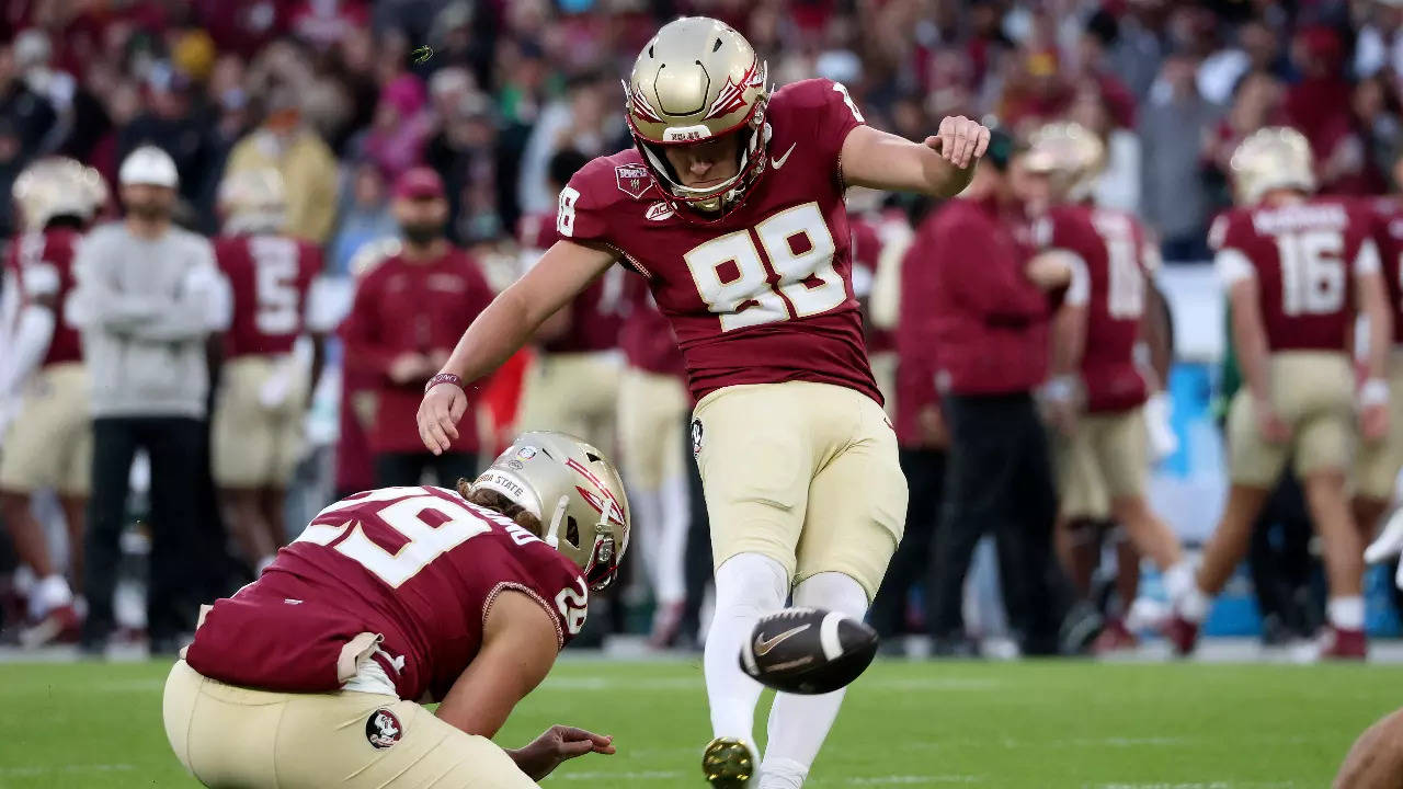 FSU kicker Ryan Fitzgerald during a College Football game