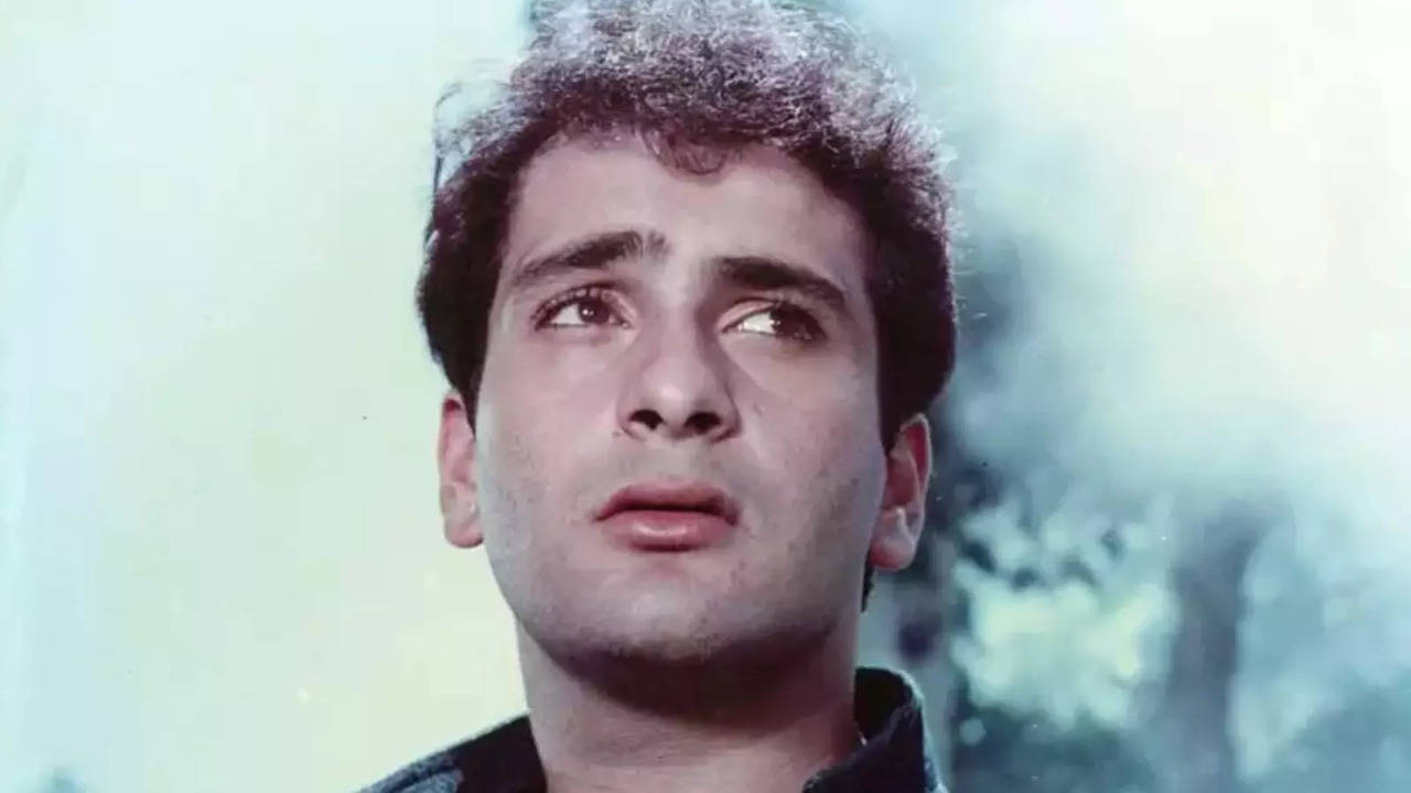 Rajiv Kapoor Birth Anniversary: Why This 'Charmer' Failed To Make It Big Like Brothers