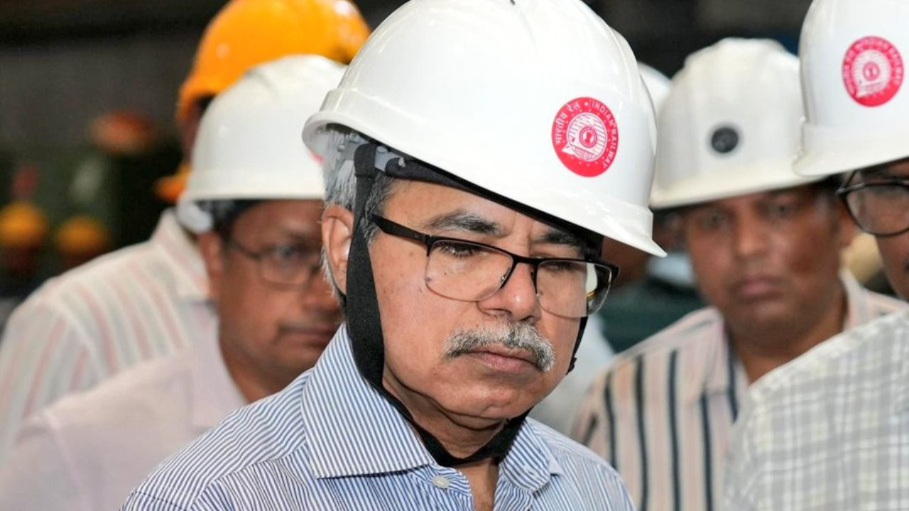 Satish Kumar First Dalit Chairman, CEO of Railway Board