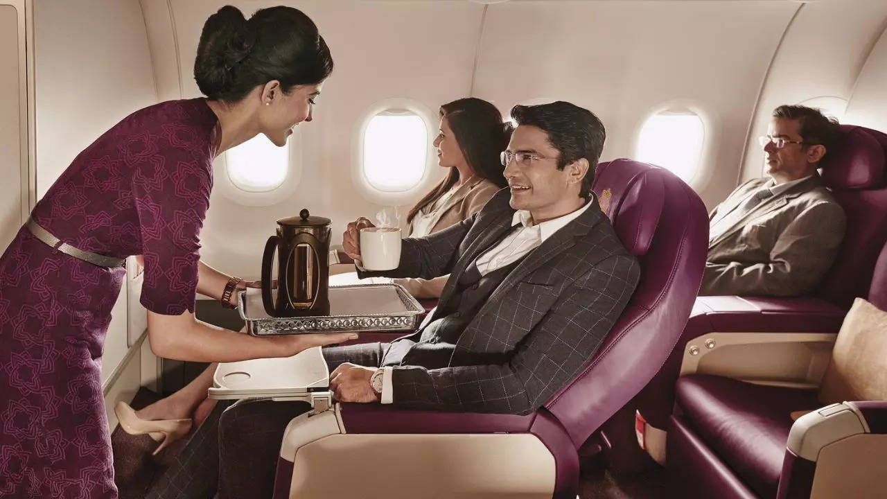 Vistara Calls Its Vegetarian Meals ‘Hindu’ And Non-Veg Meals ‘Muslim’