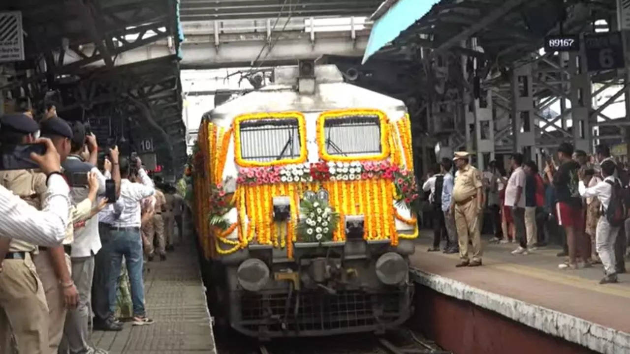 Mumbai-Goa Train