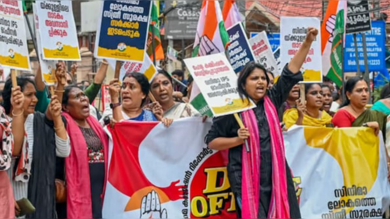 Women workers protesting demanding calls for inquiry and arrests after 'MeToo' allegations were raised within the Malayalam film industry.