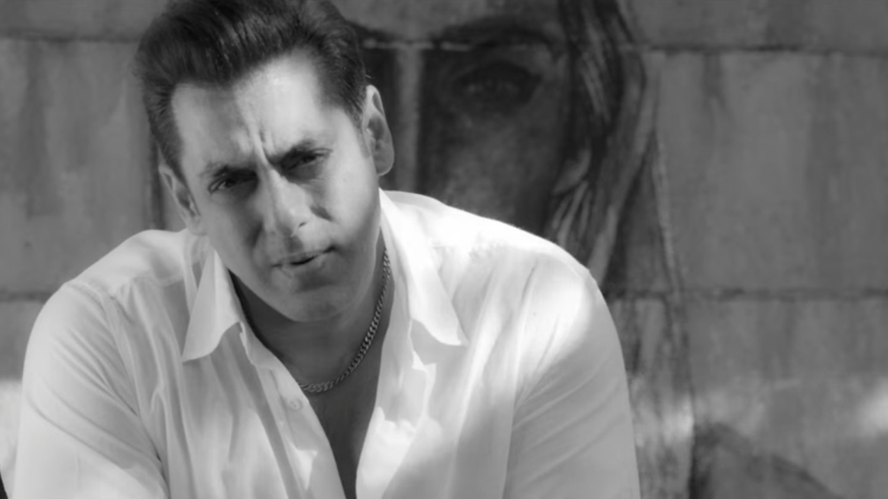 Salman Khan’s New Song You Are Mine Leaves Fans Dissapointed, Netizens Go ‘We Want 90s Bhai Back’