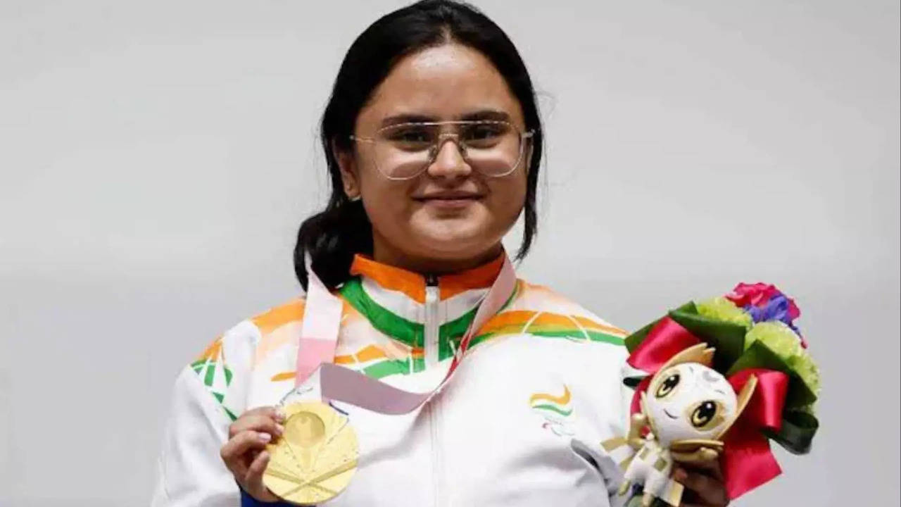 2024 paralympics shooter avani lekhara creates history by winning gold as india bags 3 medals