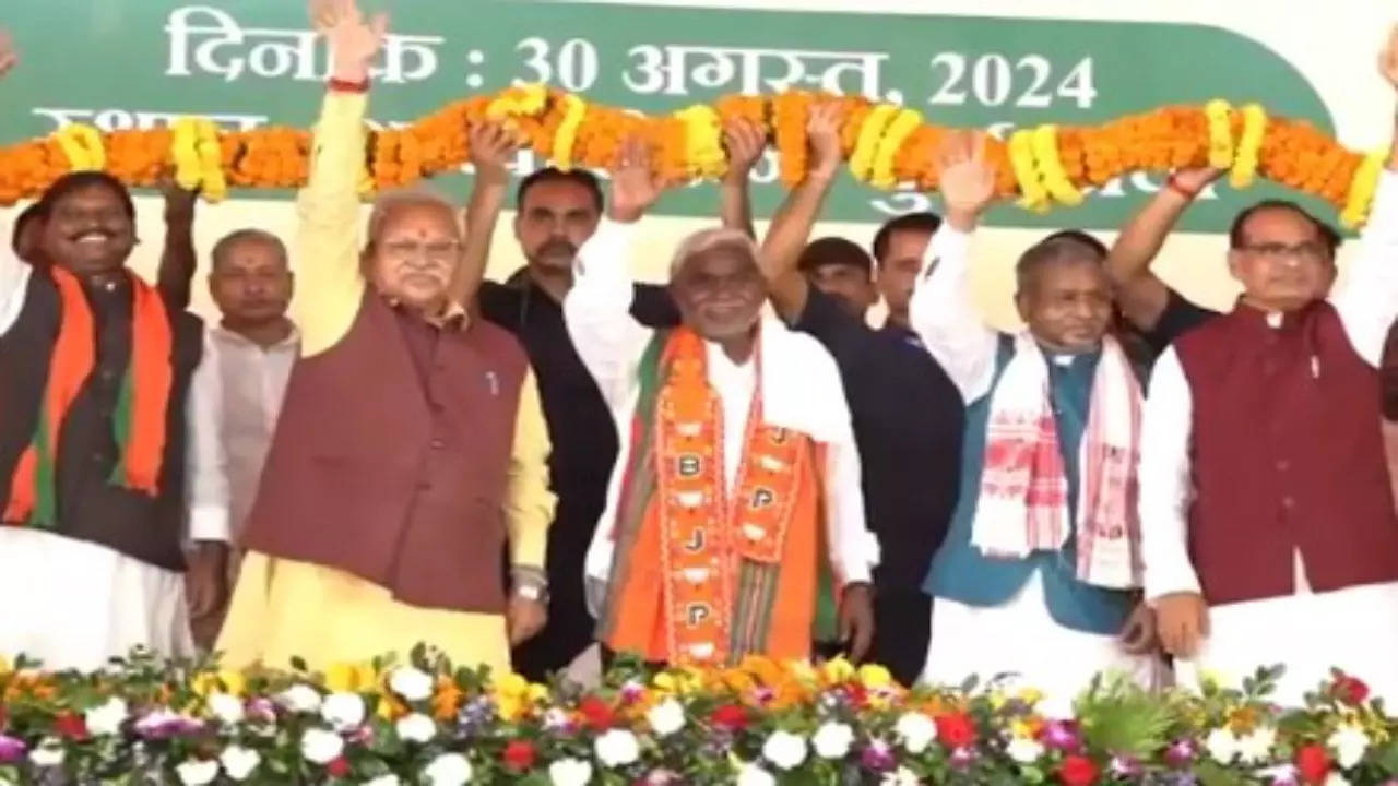 jharkhand tiger to bharatiya janata party: former cm champai soren joins bjp