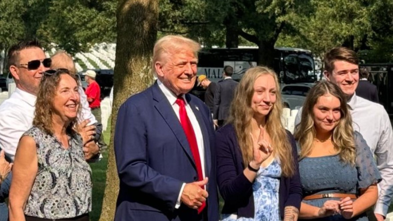 Trump At Arlington 