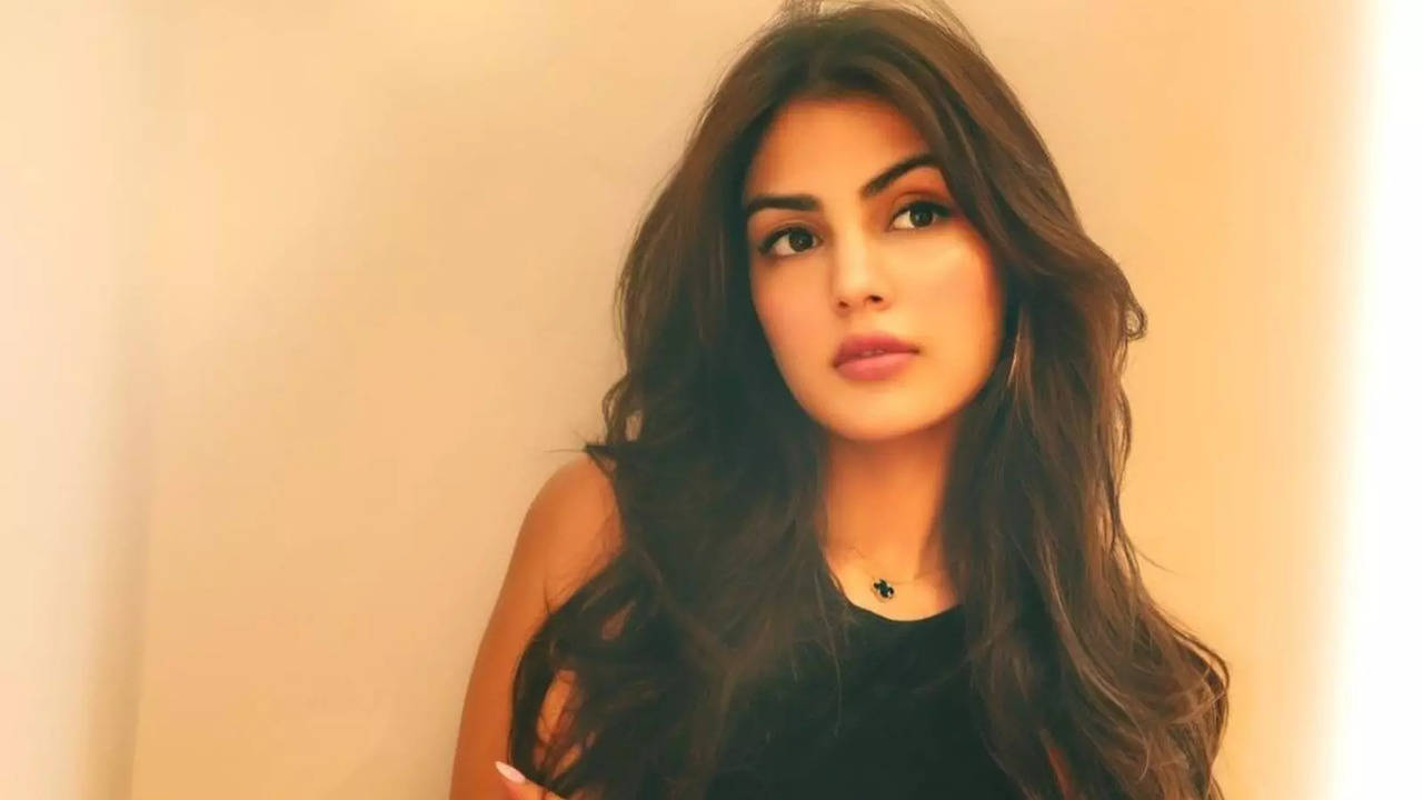 Rhea Chakraborty Doesn't Want To Go To Court Of Law For Marriage: Waha Se Yeh Bhi Permission Loon...