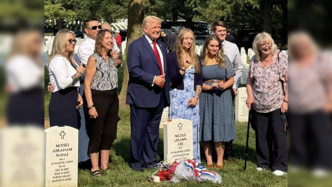 Trump At Arlington Cemetery