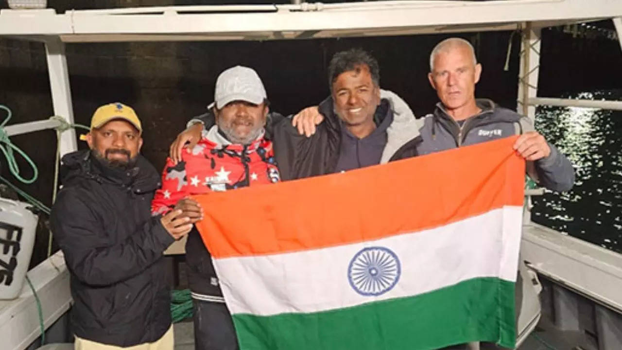 bengaluru's siddhartha agarwal makes history as the oldest indian to swim the english channel solo