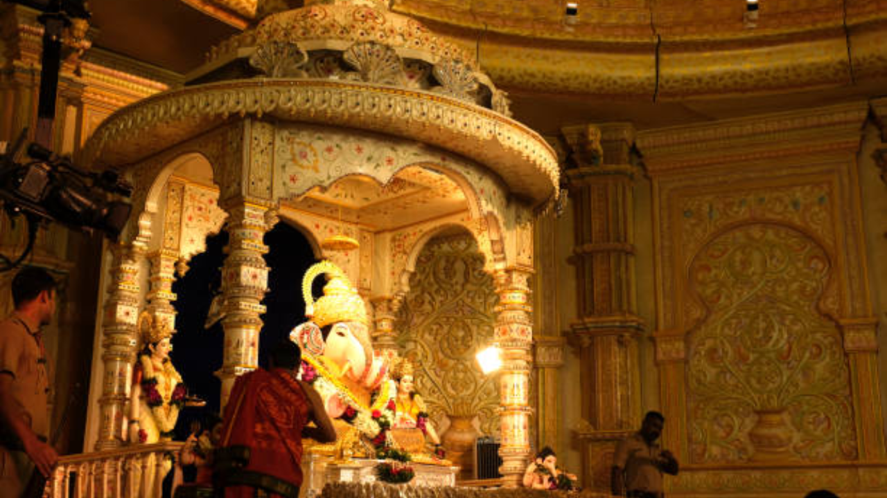 bengaluru guide for ganesh chaturthi: safe electricity use and how to get temporary power: check here