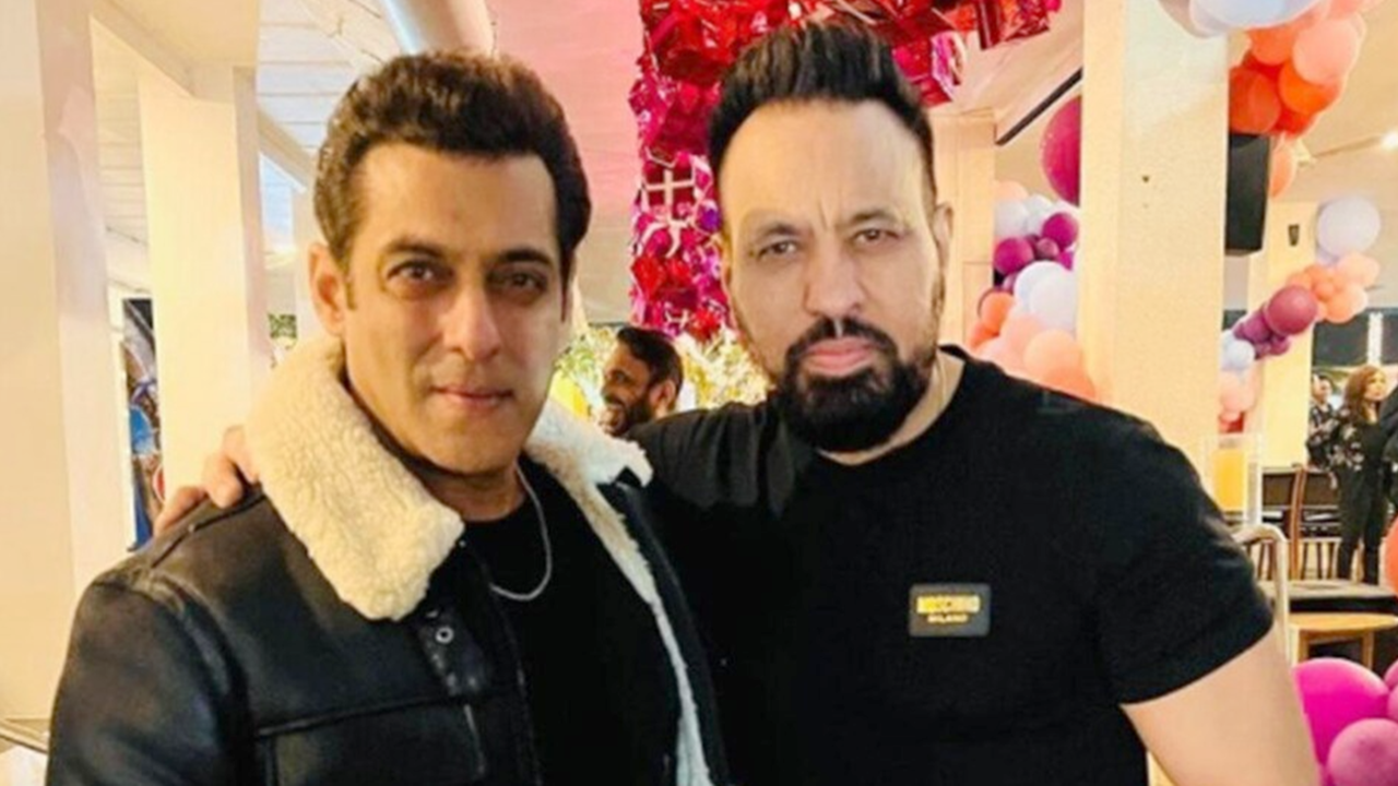 Shera with Salman Khan.