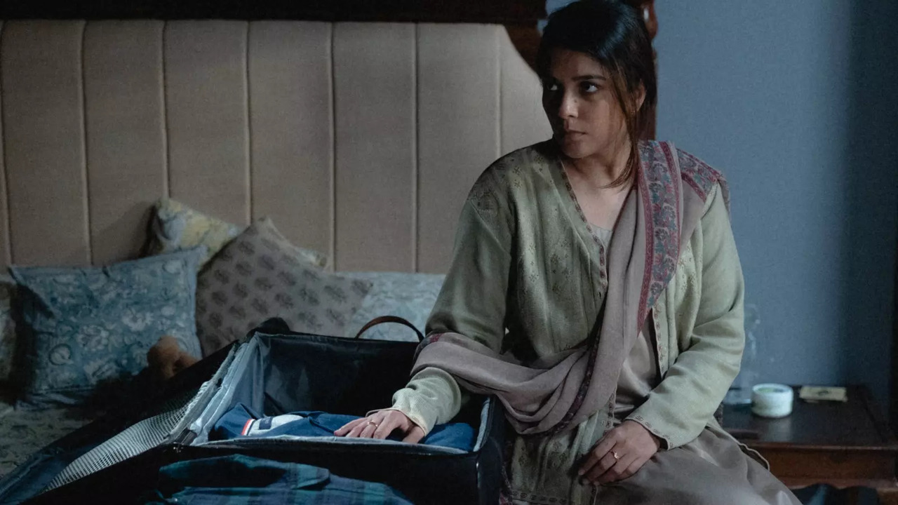 IC 814 The Kandahar Hijack's Pooja Gor Reveals Hidden Connection On Set Between Captain Devi Sharan And Series