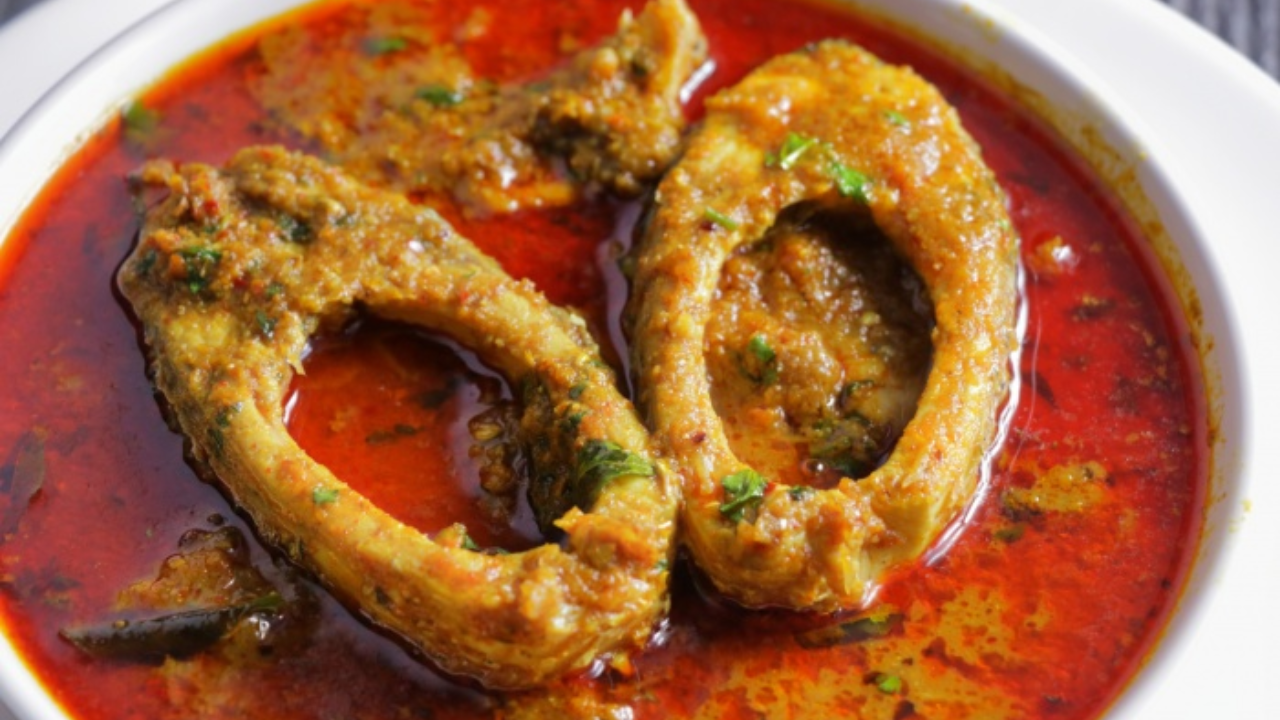 Andhra Pradesh’s Authentic Chepala Pulusu Fish Curry For A Hearty Dinner