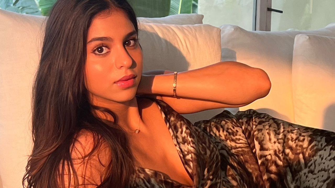 suhana khan is too pretty to be missed