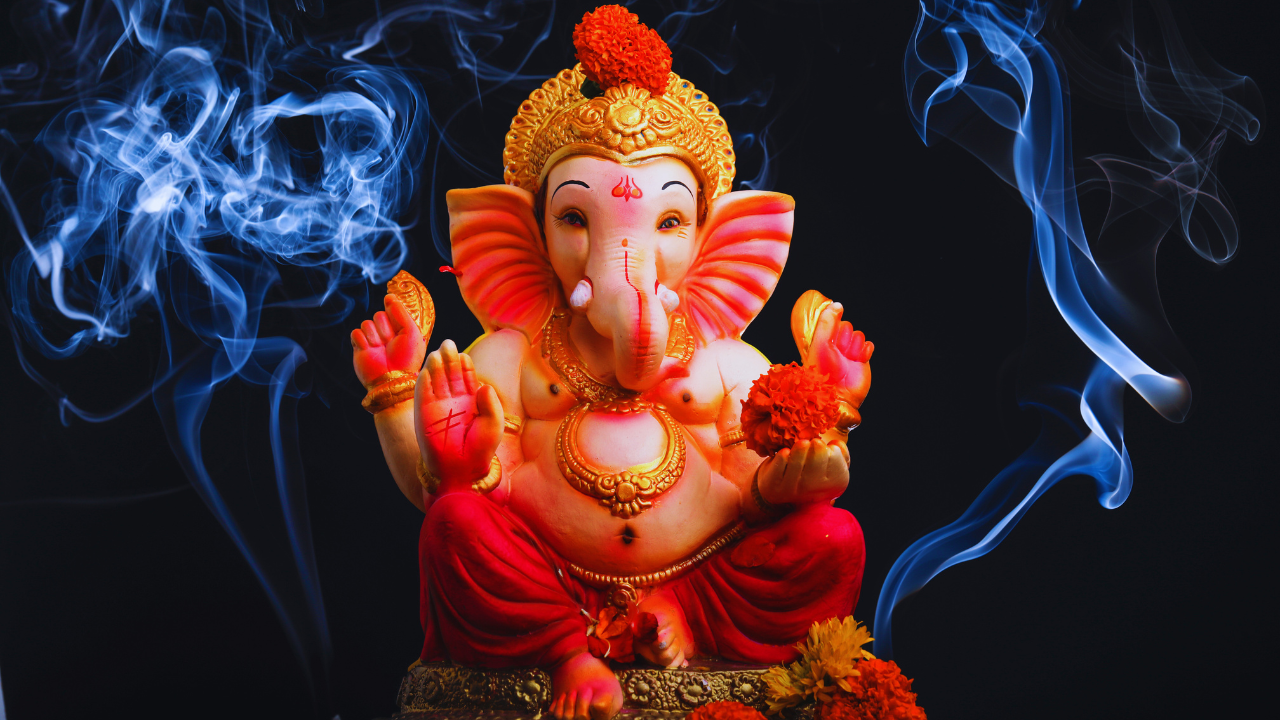 How to Make a Sustainable Ganesh Idol at Home