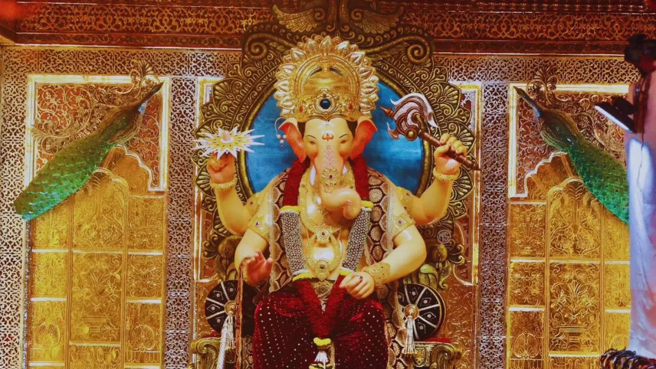 ganesh chaturthi 2024 mumbais iconic lalbaugcha raja first look out