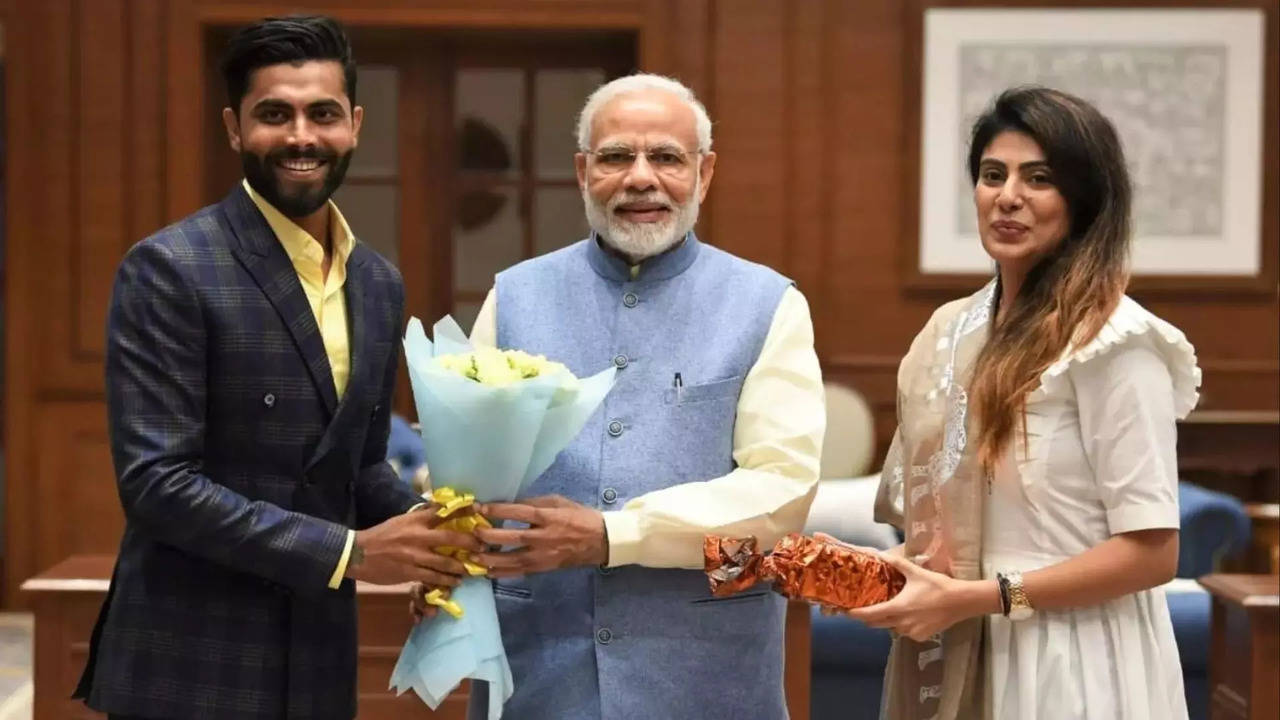 Ravindra Jadeja Joins BJP