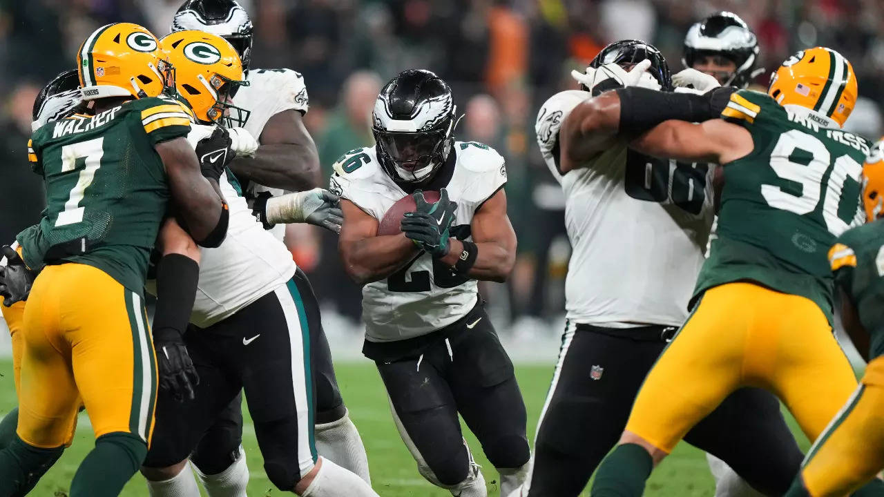 'this field sucks..': lebron james, jj watt slam slippery turf during eagles vs packers nfl debut in brazil