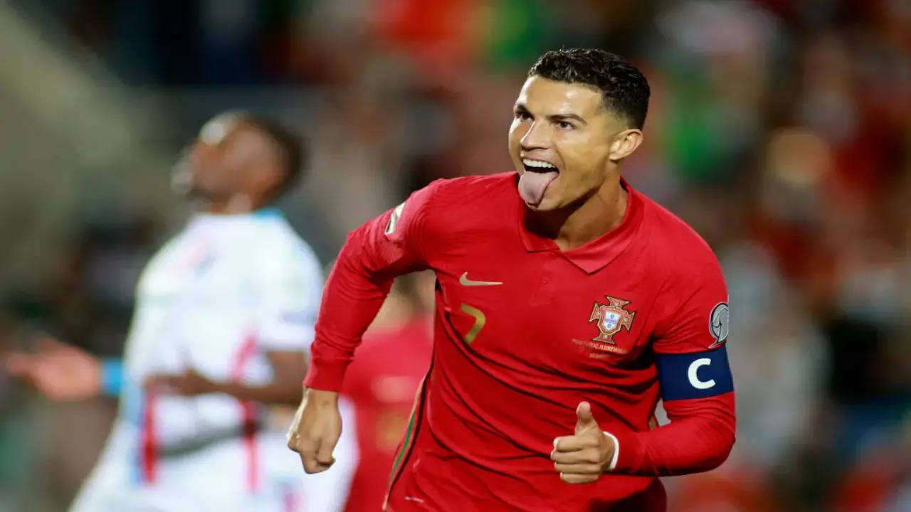 'cristiano ronaldo is the benchmark' : ex premier league superstar wants to follow portuguese captain's path