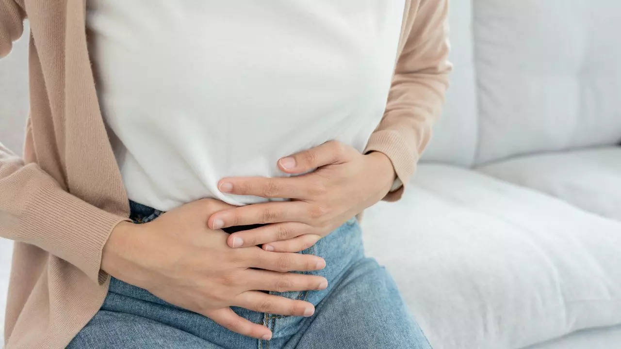 Prolonged Gut Issues, Constipation And Nausea Could Be Early Signs Of Parkinson’s​