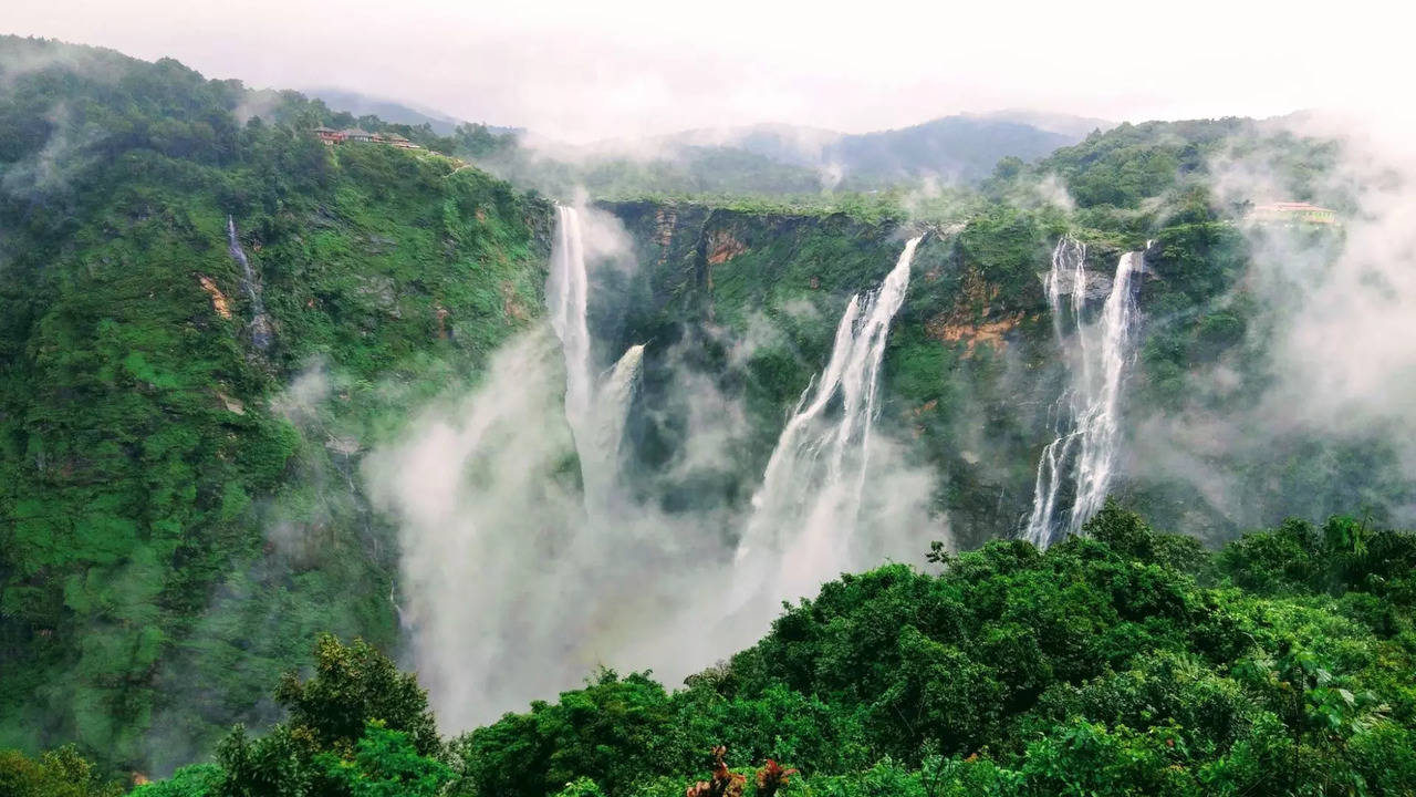 ಸಾಟಿಯಿಲ್ಲದ ಸೌಂದರ್ಯದಿಂದ ಕಣ್ಮನ ಸೆಳೆಯೋ ಕುಂಚಿಕಲ್‌ ಜಲಪಾತ