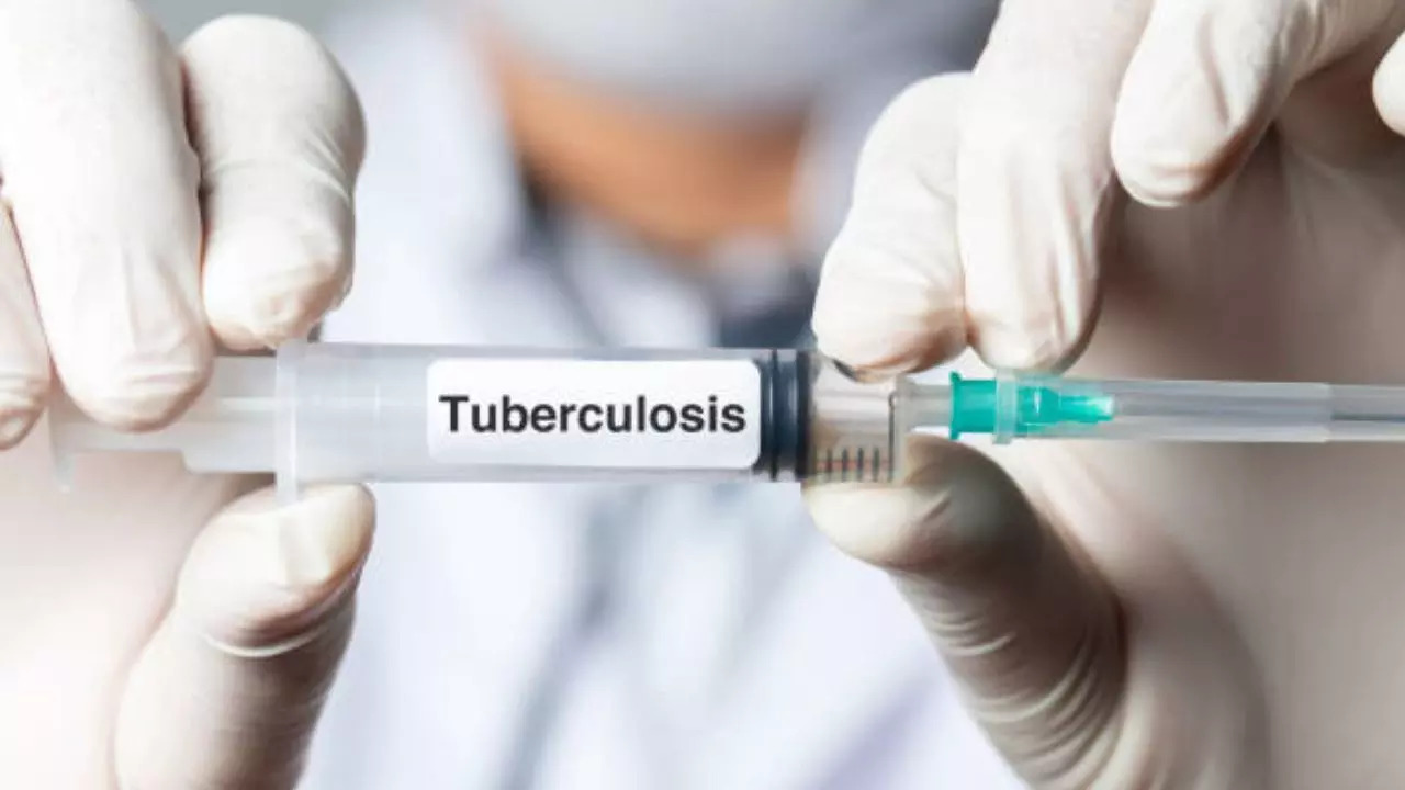 Delhi Govt Vaccinates Over 50,000 Adults In BCG Trial To Combat Tuberculosis