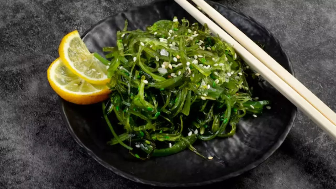 THIS Japanese Delicacy Is A Boon For Your Gut Health, Know Benefits Of Eating Kelp