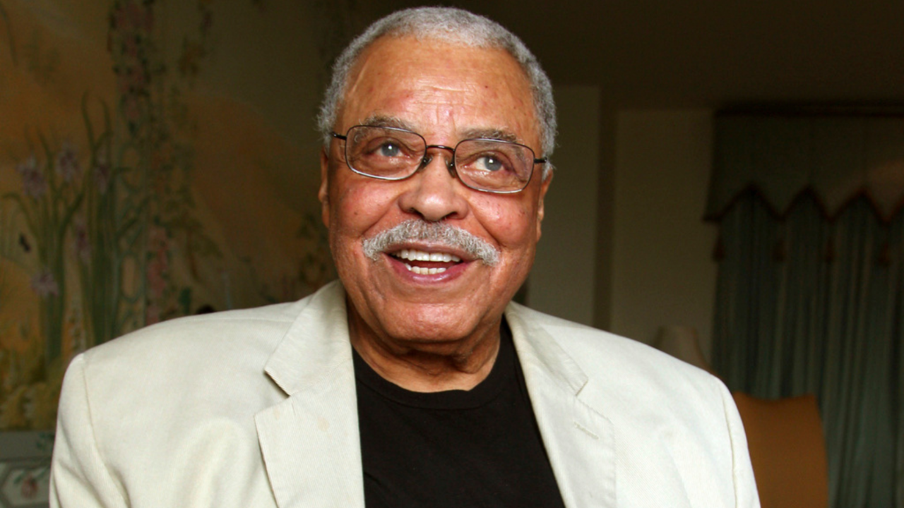 James Earl Jones Death News: Hollywood Mourns Passing Of Iconic Star Wars, Lion King Actor