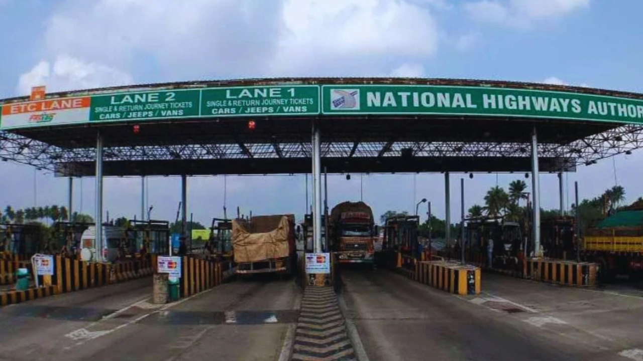 toll collection new rules government big decision now travel up to 20 km toll free know what is new rule