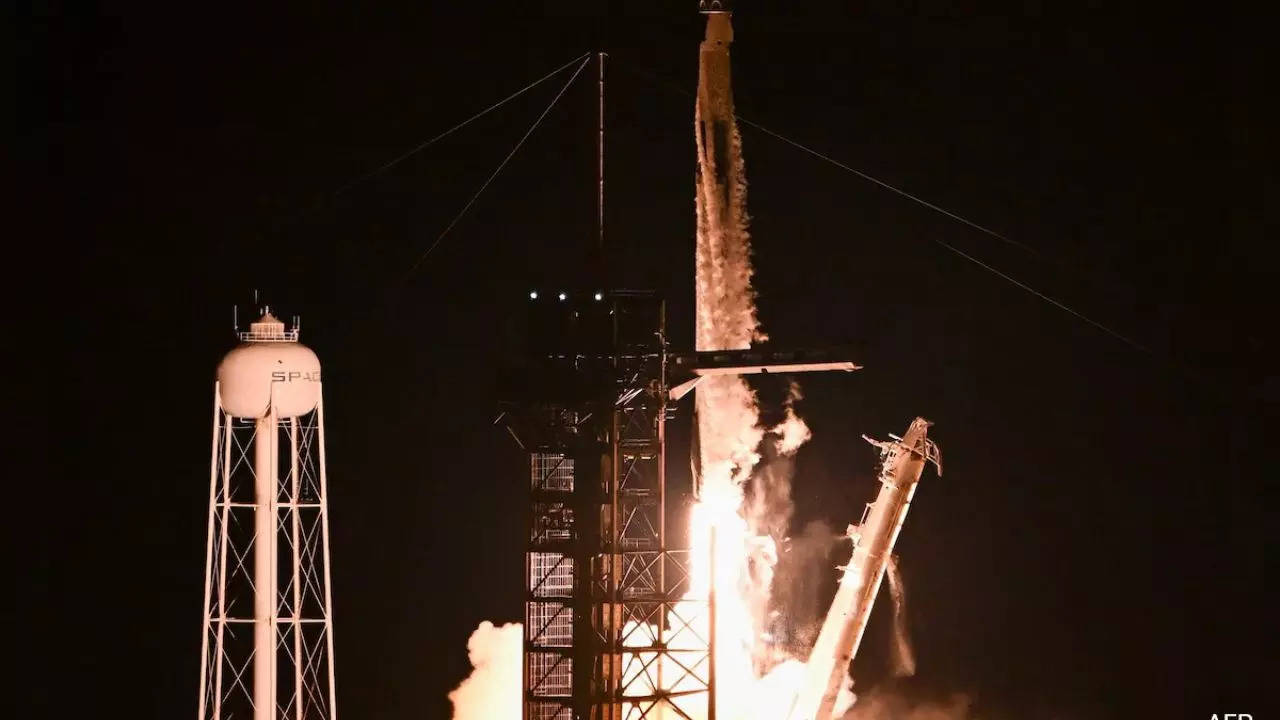 Polaris Dawn launch