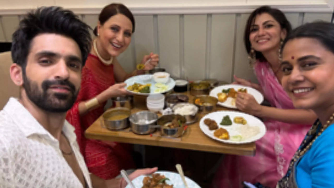 Arjit Taneja, Sriti Jha Enjoy A Special Surprise Prepared By Kaise Mujhe Tum Mil Gaye's Kishori Shahane