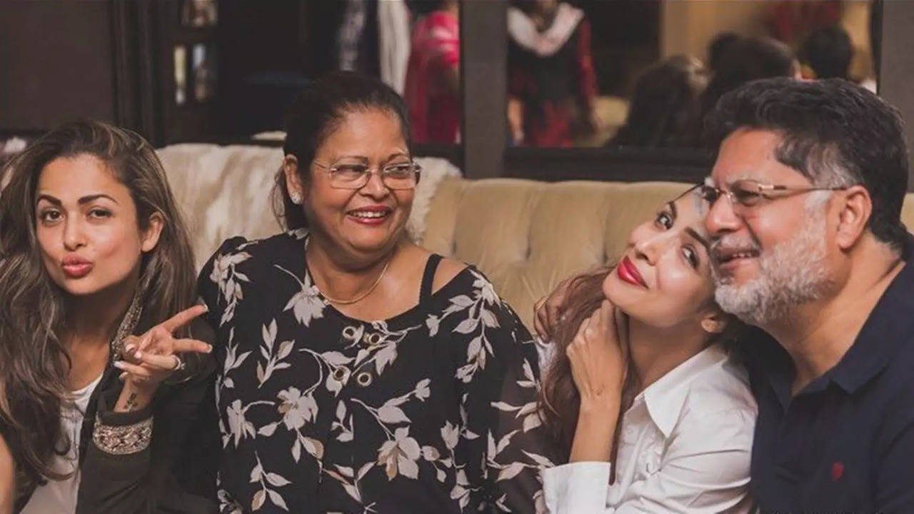 ​When Malaika Arora Called Her Parents' Divorce 'Tumultuous': It Wasn't Easy​ (Image Credit: Instagram)