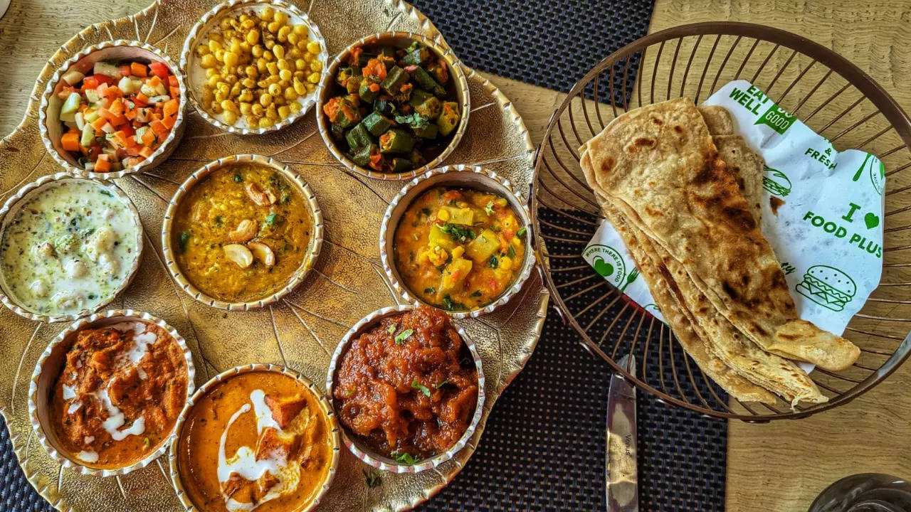 Veg Thali At Pilibhit House, Haridwar /Image Credit-Ayandrali Dutta