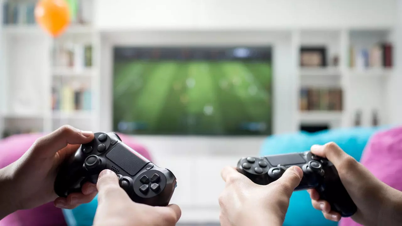 The Side Effects And Benefits Of Playing Video Games