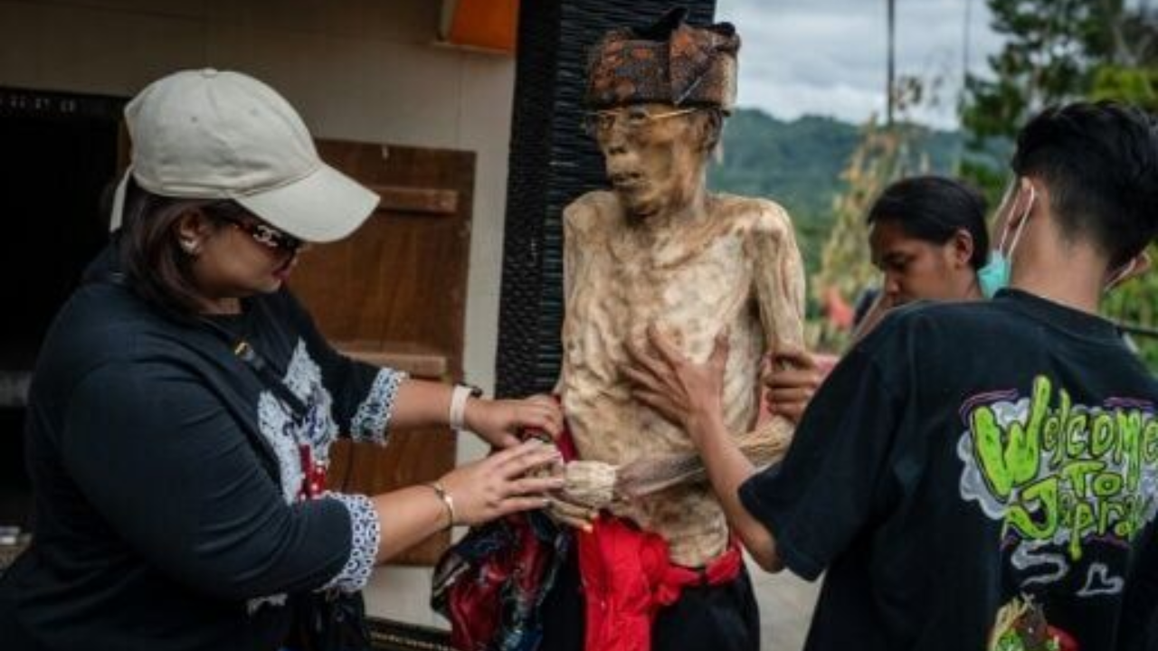 Torajan people delay the burial of their loved ones after death.