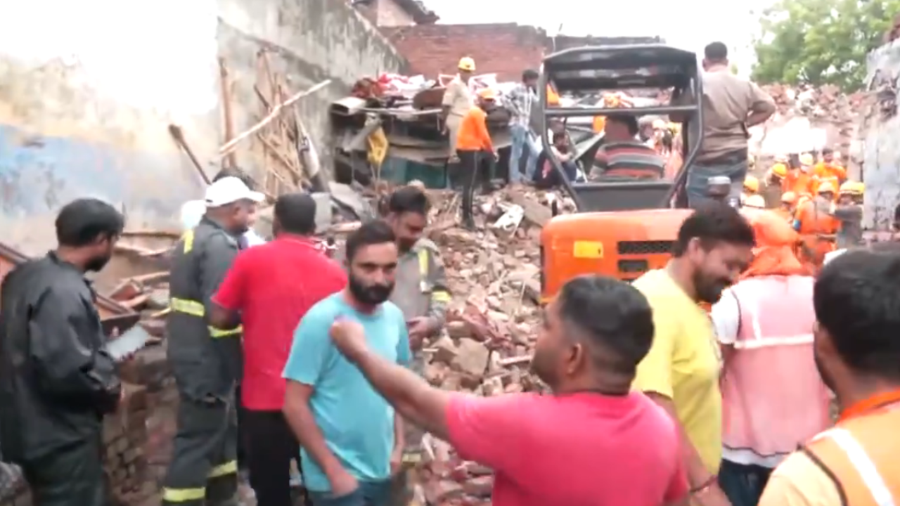 meerut building collapse: 9 killed after 3-storey structure collapses in zakir colony