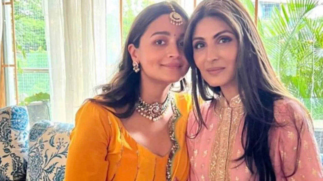 Alia Bhatt Pens Sweet Message For Nanad Riddhima Kapoor Sahni, Calls Her 'Beautiful Lady'