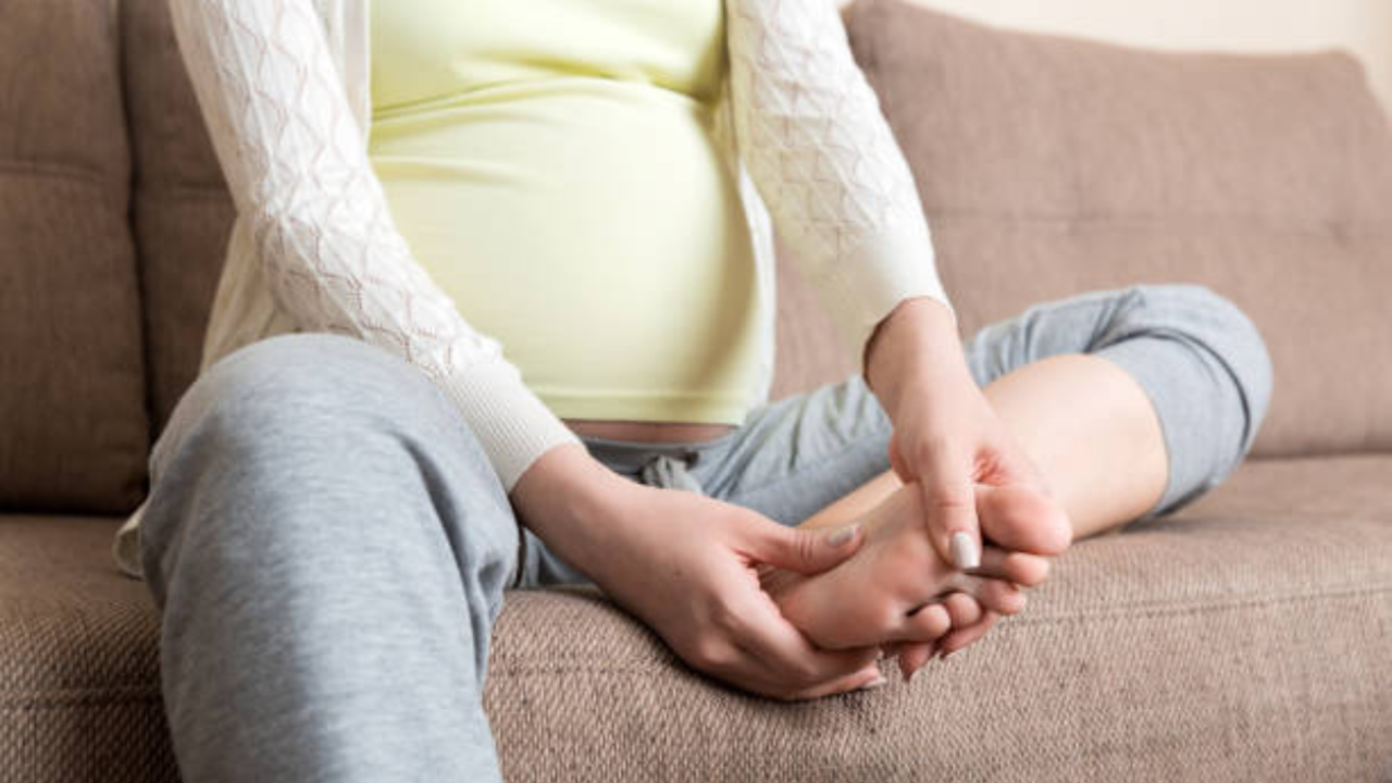 is foot massage safe during pregnancy