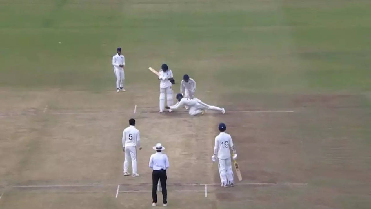 duleep trophy 2024 india a vs india d highlights: tilak varma, shams mulani shine as india a beat india d by 186 runs