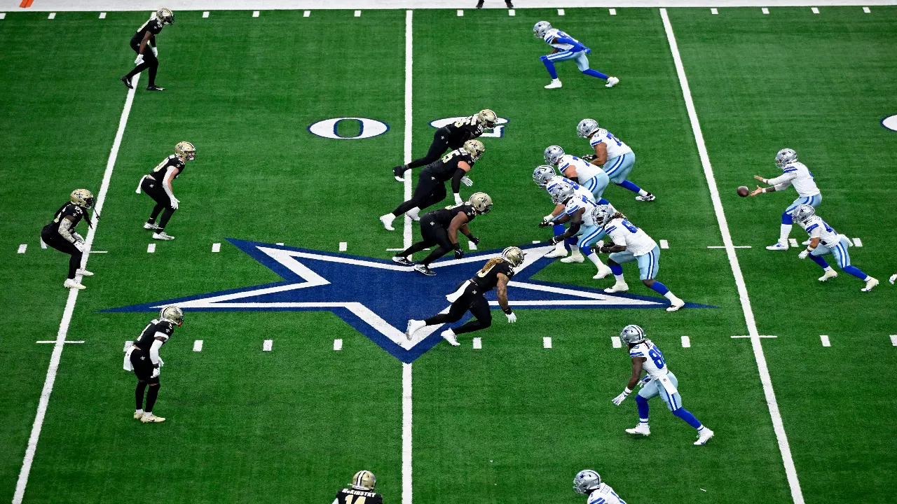 Dallas Cowboys vs New Orleans Saints