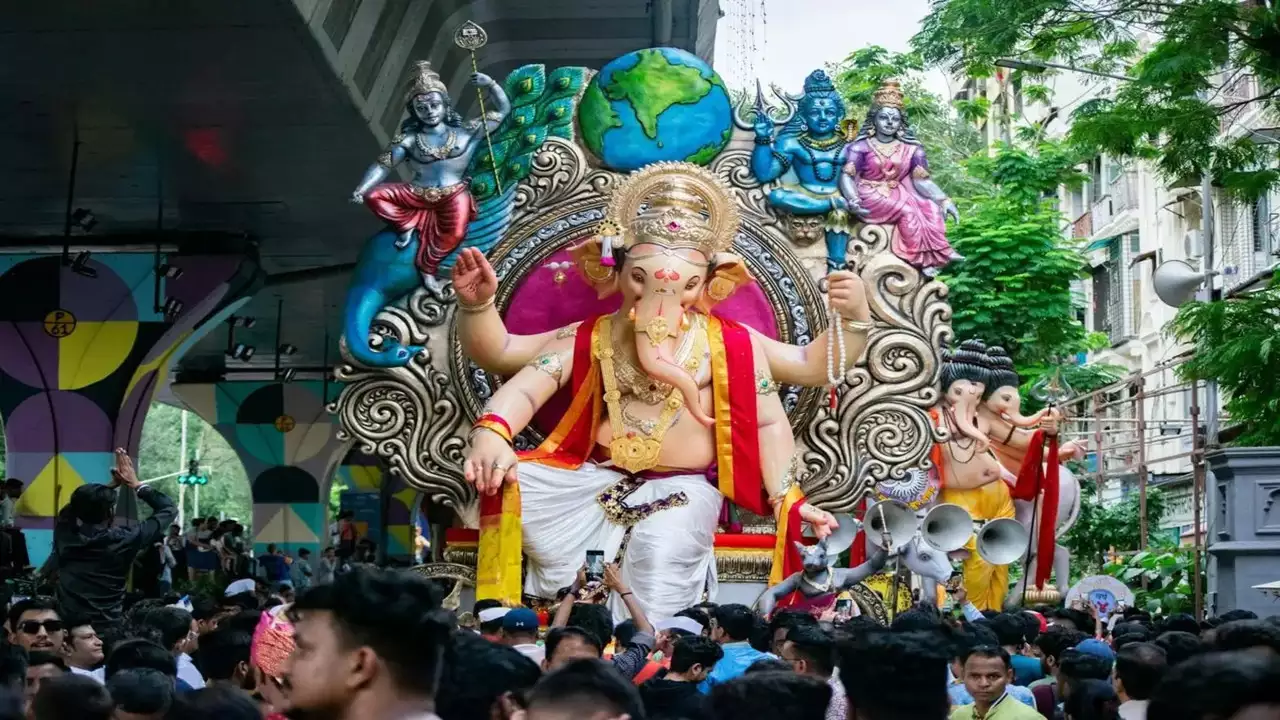 Ganesh Visarjan 2024