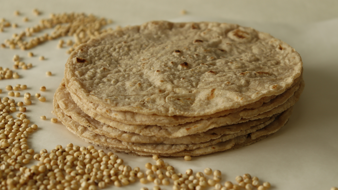 Multigrain Jowar And Wholewheat Flour Bhakri With Chai Makes For A Perfect Evening Snack