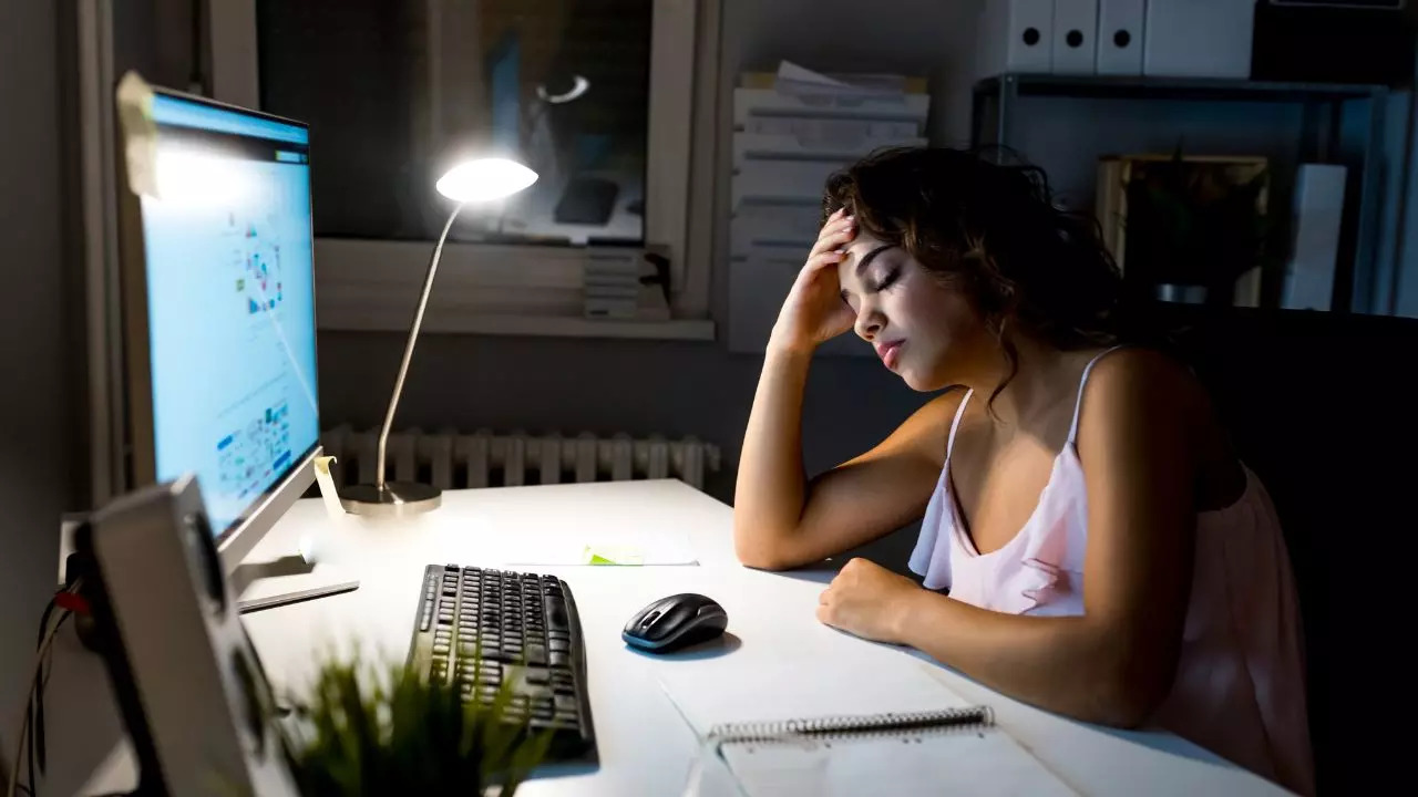 Know How Overworking Can Take A Toll On Your Overall Health?