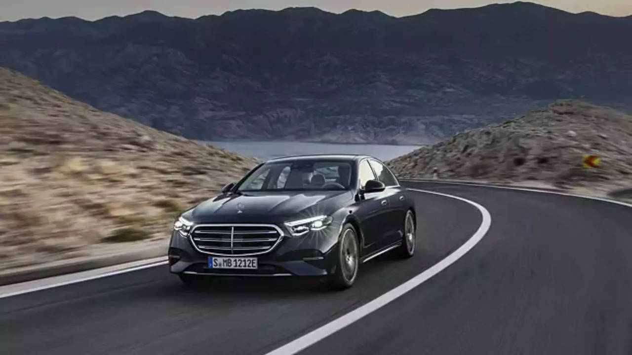 2024 Mercedes-Benz E-Class LWB Times Drive