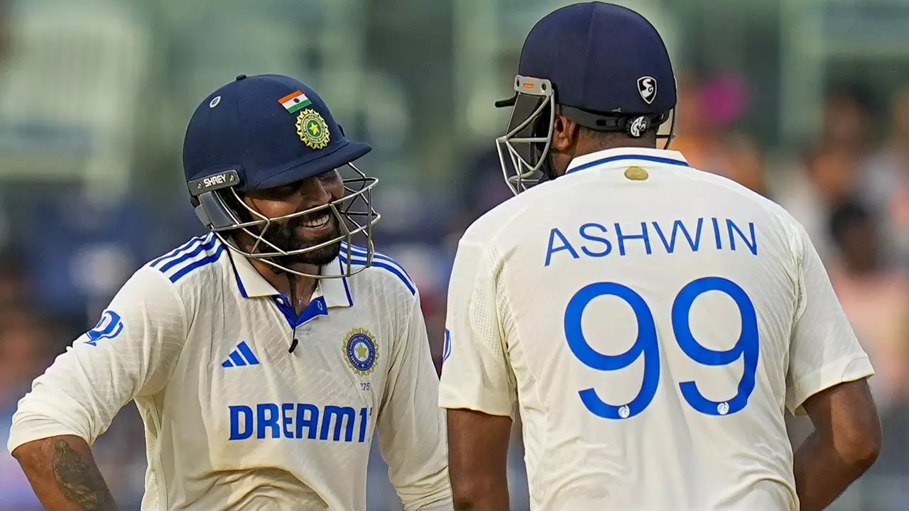 R Ashwin Shares How Jadeja Came to His Aid on IND vs BAN Day 1