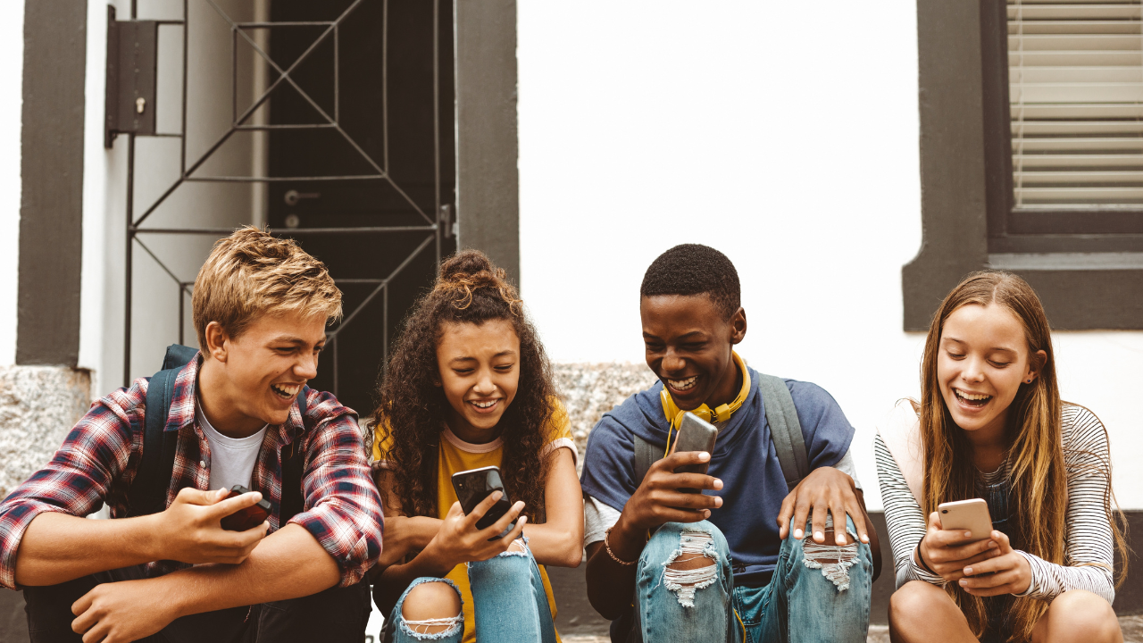 Teens and Cell phones (Credit-Canva)