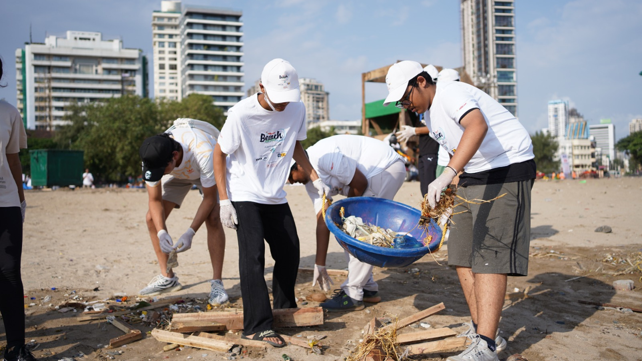 Mirchi Successfully Concludes Beach Clean-Up Drive